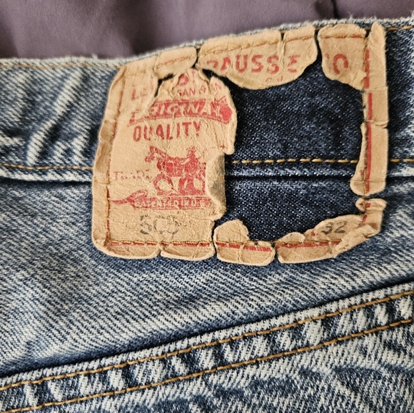 LEVI'S Vintage cut off shorts. 505 Regular fit. Size 30 - Picture 9 of 10